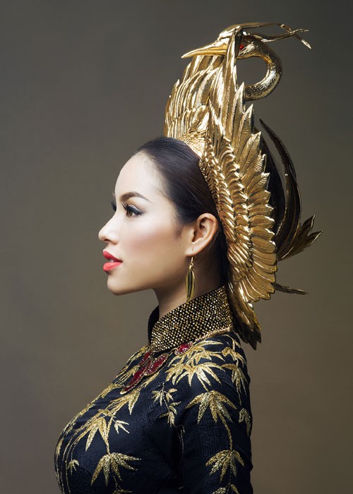 Can canh hai bo quoc phuc cua Pham Huong tai Miss Universe-Hinh-5